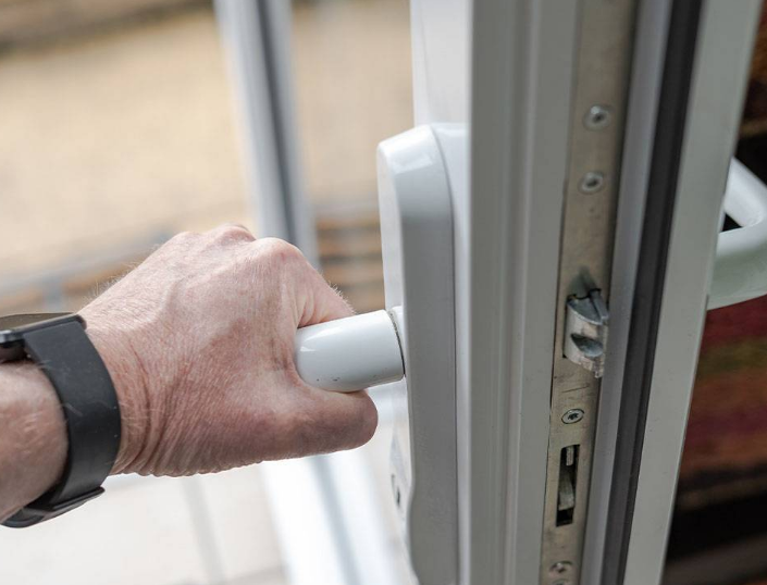 home door lock